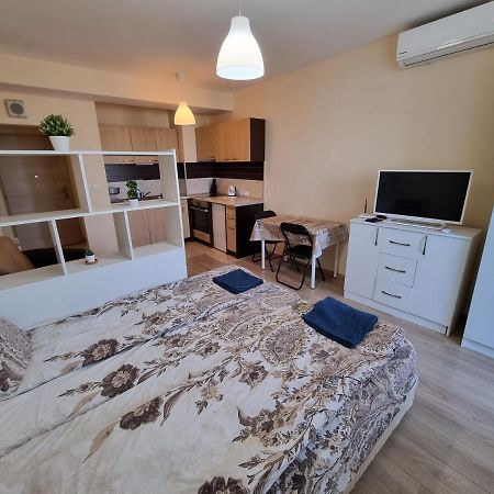 Apartment 350 Sofia Eksteriør billede